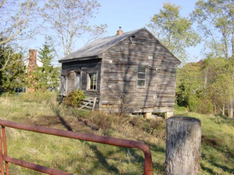 Collapsing shed