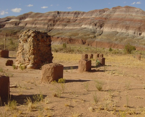 Old Paria graveyard